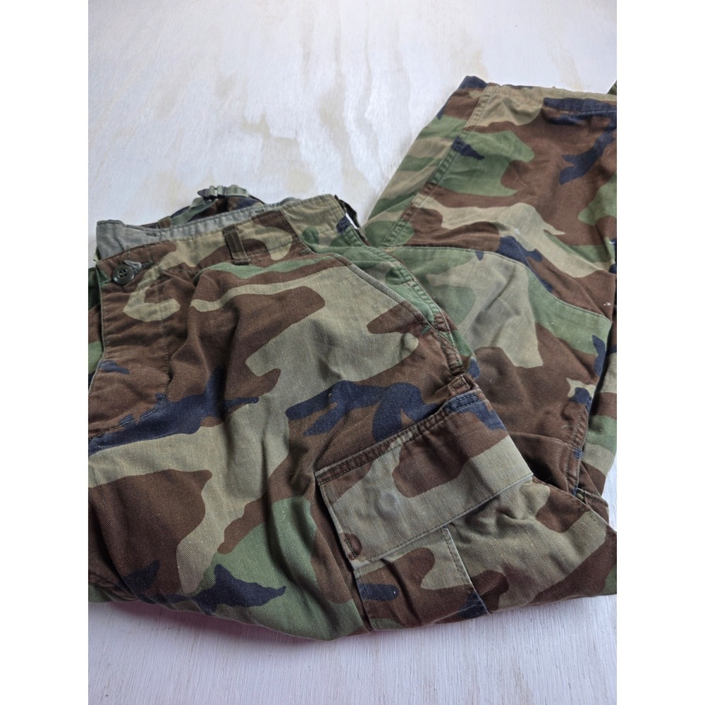 Vintage Military Woodland Camo Cargo Pants Mens Medium Short Grunge Biker Y2K